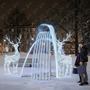 световая композиция фонтан и олени